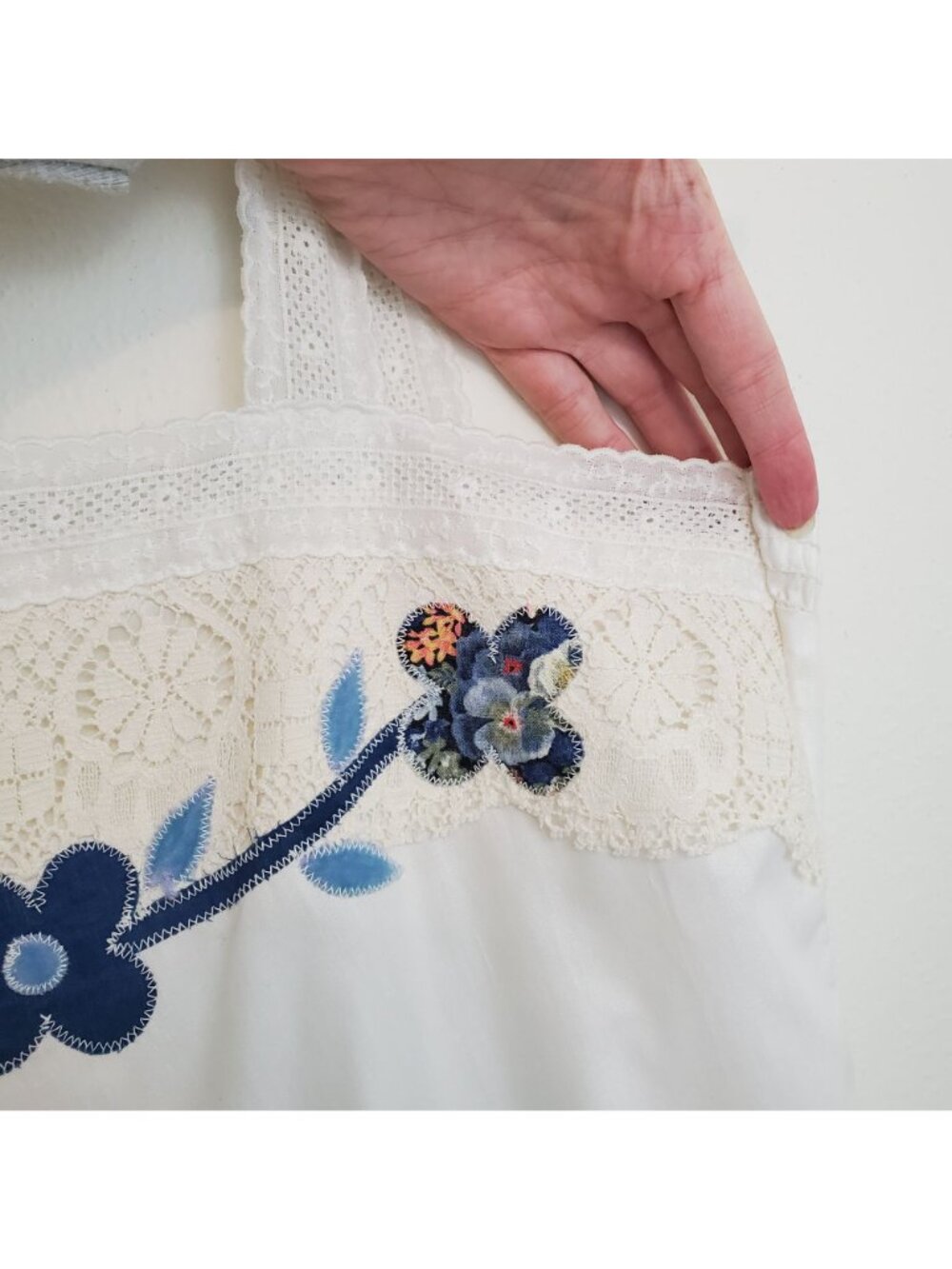 Young Edwardian vintage floral patchwork shift dress - Picture 2 of 13